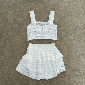 size Small Arie two piece set